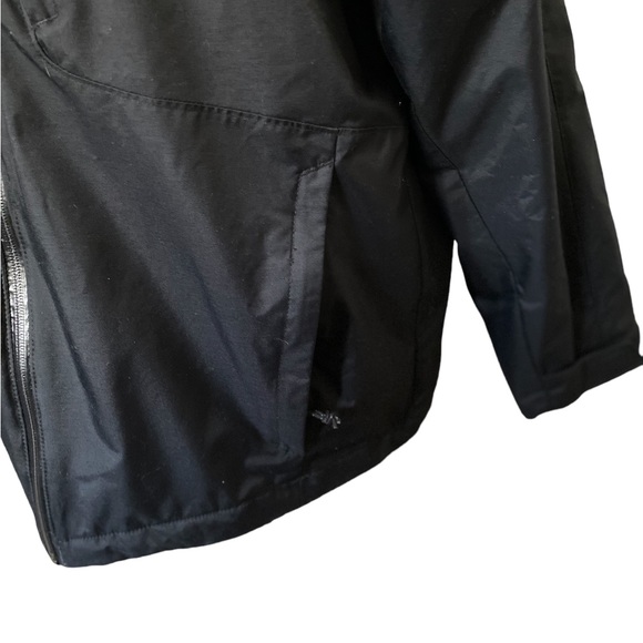 Authentic Columbia Rain Jacket - Picture 11 of 15